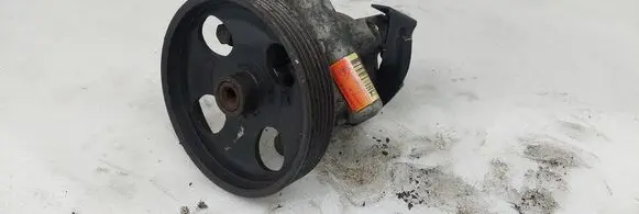 Volvo S40, V40 Power steering pump 26083376 8200071050