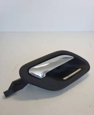 BMW 7 E38 Front door interior handle 8239476
