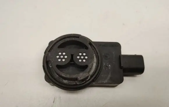Mercedes-Benz S W221 Sensor A2218703579