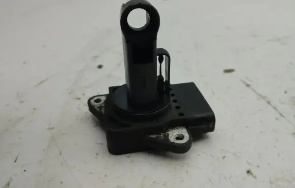 Toyota Yaris Mass air flow meter 2220433010
