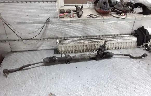 Renault Laguna II Steering rack 6820000061