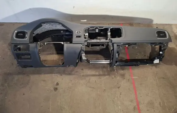 Volvo V60 Dashboard 8635956