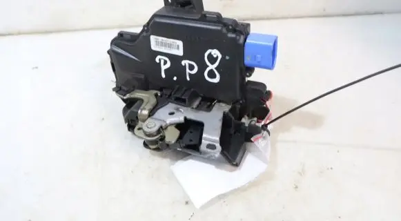 Skoda Roomster (5J) Front door lock