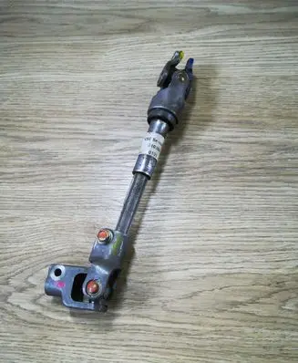 Toyota Avensis T250 Steering column universal joint 310304 0101