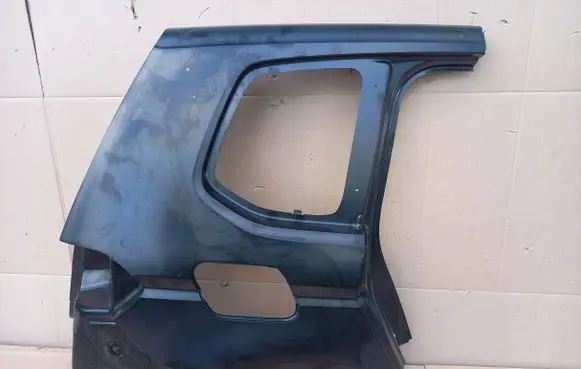 Volkswagen Touran III Rear arch 