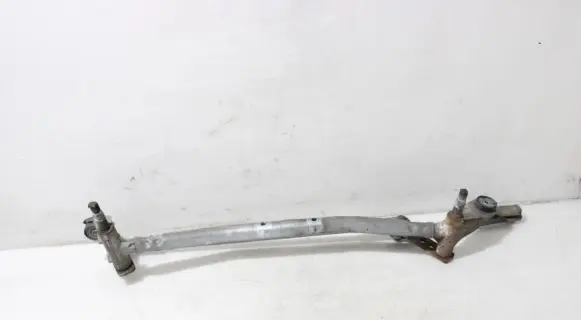 Renault Megane II Front wiper linkage 