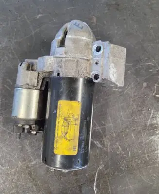 BMW 5 F10 F11 Starter motor 7801203 0001115069