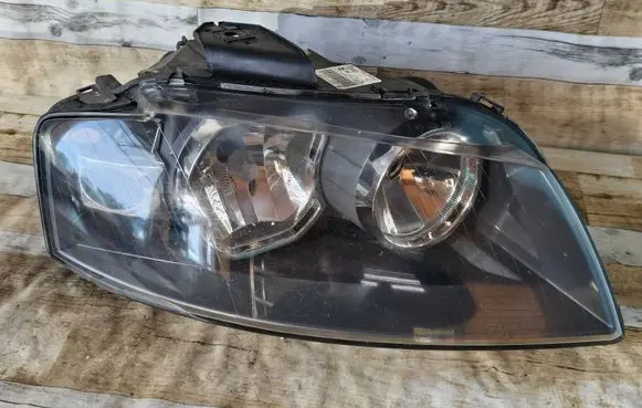 Audi A3 S3 8L Headlight/headlamp 8P0941004L 0301206602