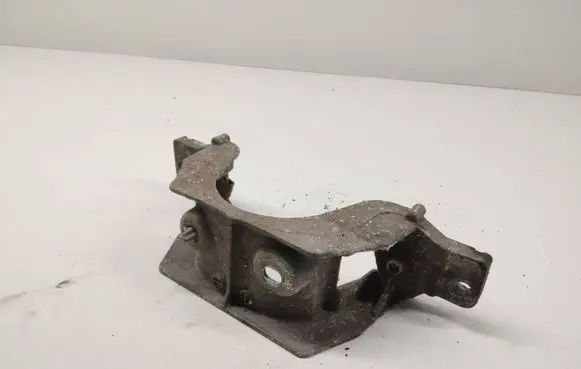 Land Rover Range Rover L405 Engine mounting bracket CPLA4A315AA