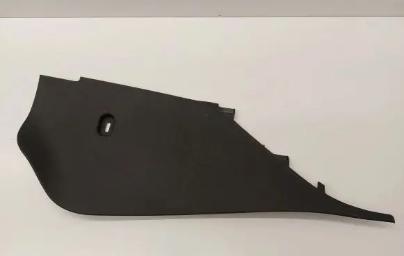 Foot area side trim