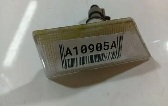 Opel Signum Front fender indicator light 09180872