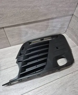 Peugeot Expert Front bumper lower grill 981182387