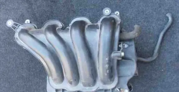 KIA Ceed Intake manifold 10098310