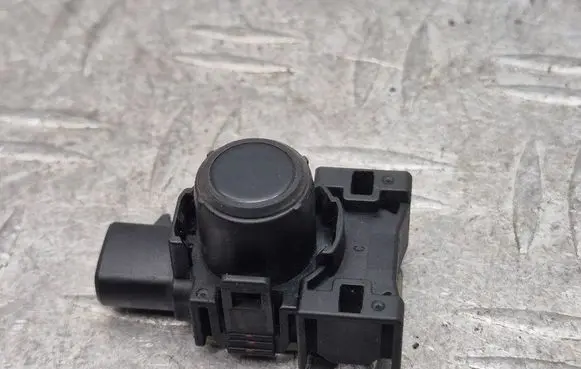 Mazda 3 III Parking PDC sensor BHR167UC1