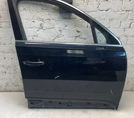 Audi Q7 4M Front door