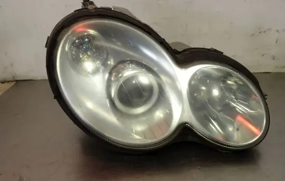 Mercedes-Benz C W203 Headlight/headlamp 1307329082
