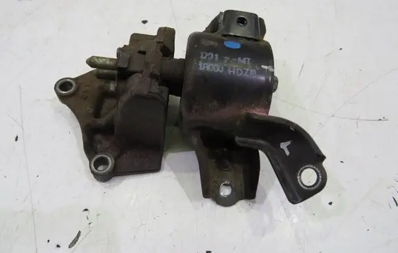 KIA Rio Gearbox mounting bracket GMAUTO4574097