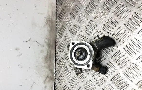 Hyundai i30 Thermostat/thermostat housing 