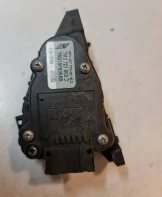 Ford Galaxy Accelerator throttle pedal 6PV00777003 7M3721603D YM219F836AB