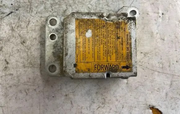 Nissan Patrol Y61 Airbag control unit/module Zec10001180037