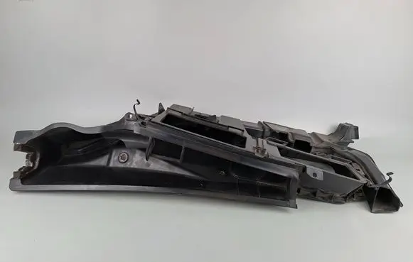 Mercedes-Benz E W212 Other engine bay part A2128320125 A2128300144