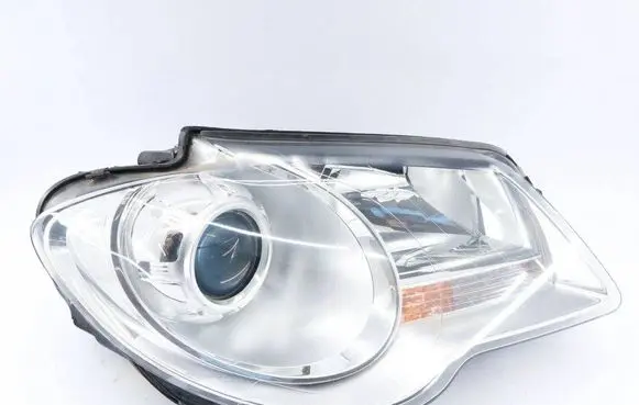 Volkswagen Touran I Headlight/headlamp 1T1941006B