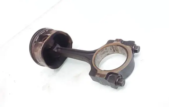 Opel Astra G Piston with connecting rod GKN7681828