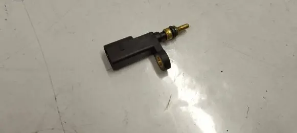 Coolant temperature sensor