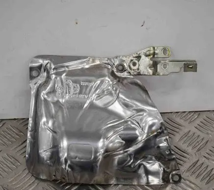 Mercedes-Benz GLK (X204) Other engine bay part A2761505375