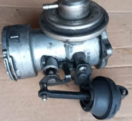 Ford Galaxy EGR valve 038129637A