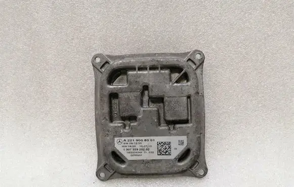 Mercedes-Benz S W221 Headlight ballast module Xenon A2219008001