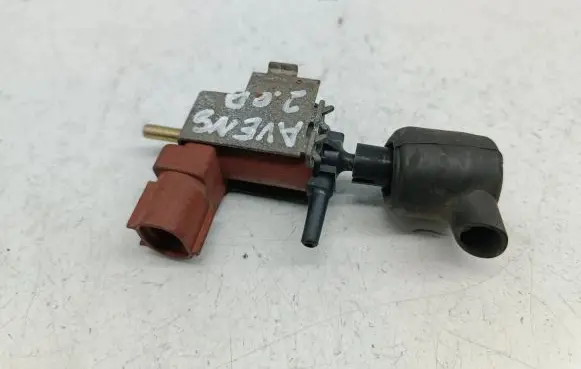 Toyota Corolla Verso E121 Turbo solenoid valve 2586064140 1846003600