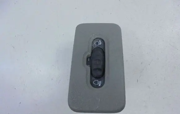 Renault Master II Headlight level height control switch 8200060042