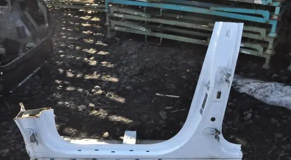 KIA Ceed Side car body part 
