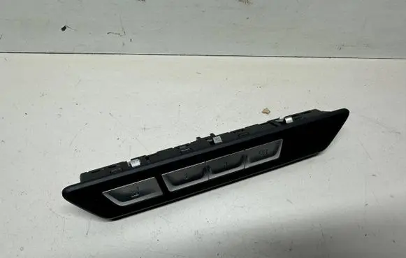 BMW X5 F15 Seat memory switch 9382803 18347910