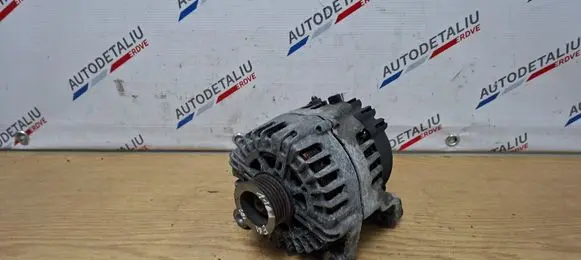 BMW 1 E81 E87 Generator/alternator 7802261