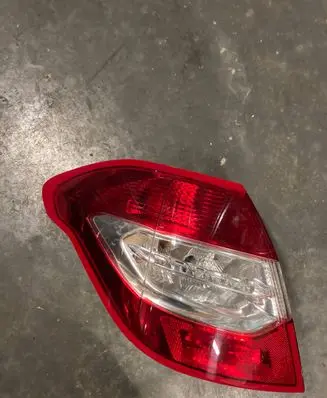 Citroen C4 II Rear/tail lights