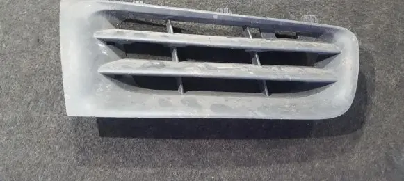 Renault Megane II Front bumper lower grill 8200412380
