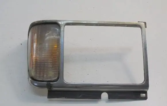 Front indicator light