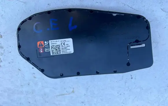 Opel Corsa E Seat airbag 96853001 464064757 0589P1000644