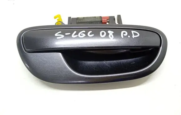 Subaru Legacy Front door exterior handle ZDC2
