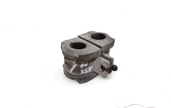 Mitsubishi ASX Sway bar bush bracket, rear 4056A079