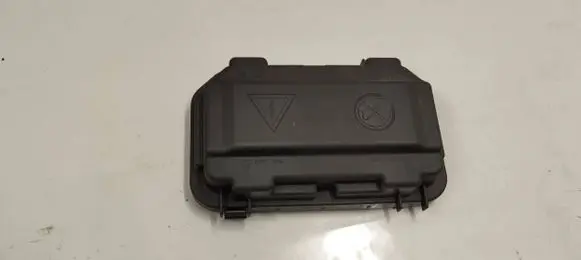 BMW 1 F20 F21 Fuse box cover 9224872