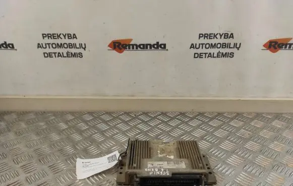 Renault Scenic III - Grand scenic III Engine control unit/module 7700868304 7700102303