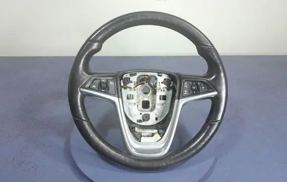 Opel Astra J Steering wheel