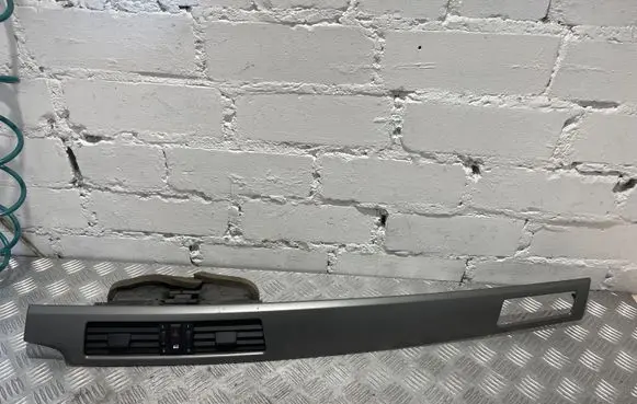 BMW 5 E60 E61 Panel trim 6910734