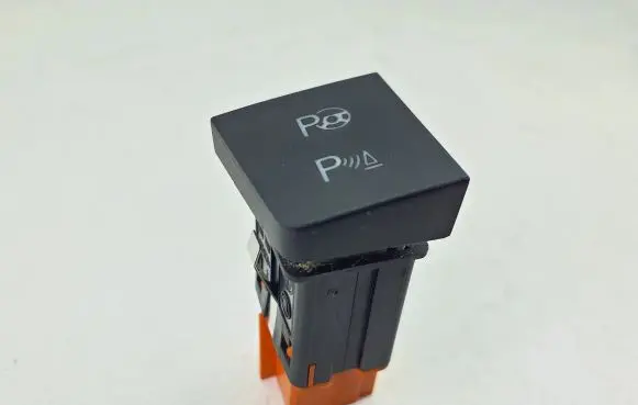 Volkswagen PASSAT B6 Parking (PDC) sensor switch 3C0927111