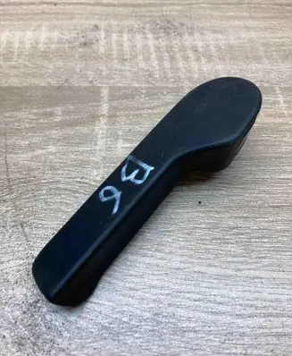 Volkswagen PASSAT B6 Engine bonnet (hood) release handle 1J1823533C