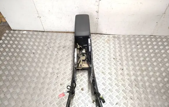 Citroen C4 III e-C4 Armrest 98348488ZD 83484887