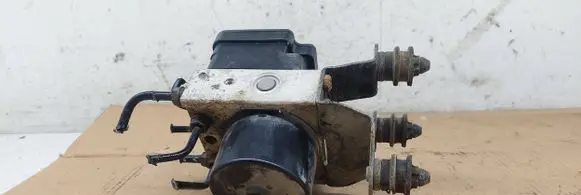 Skoda Octavia Mk2 (1Z) ABS Pump 1K0907379AF